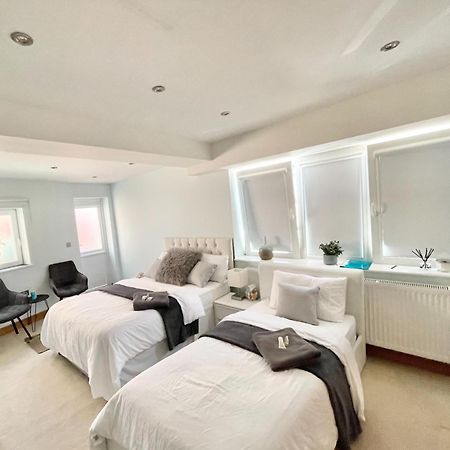 Apartmán Razak House Hove Exteriér fotografie