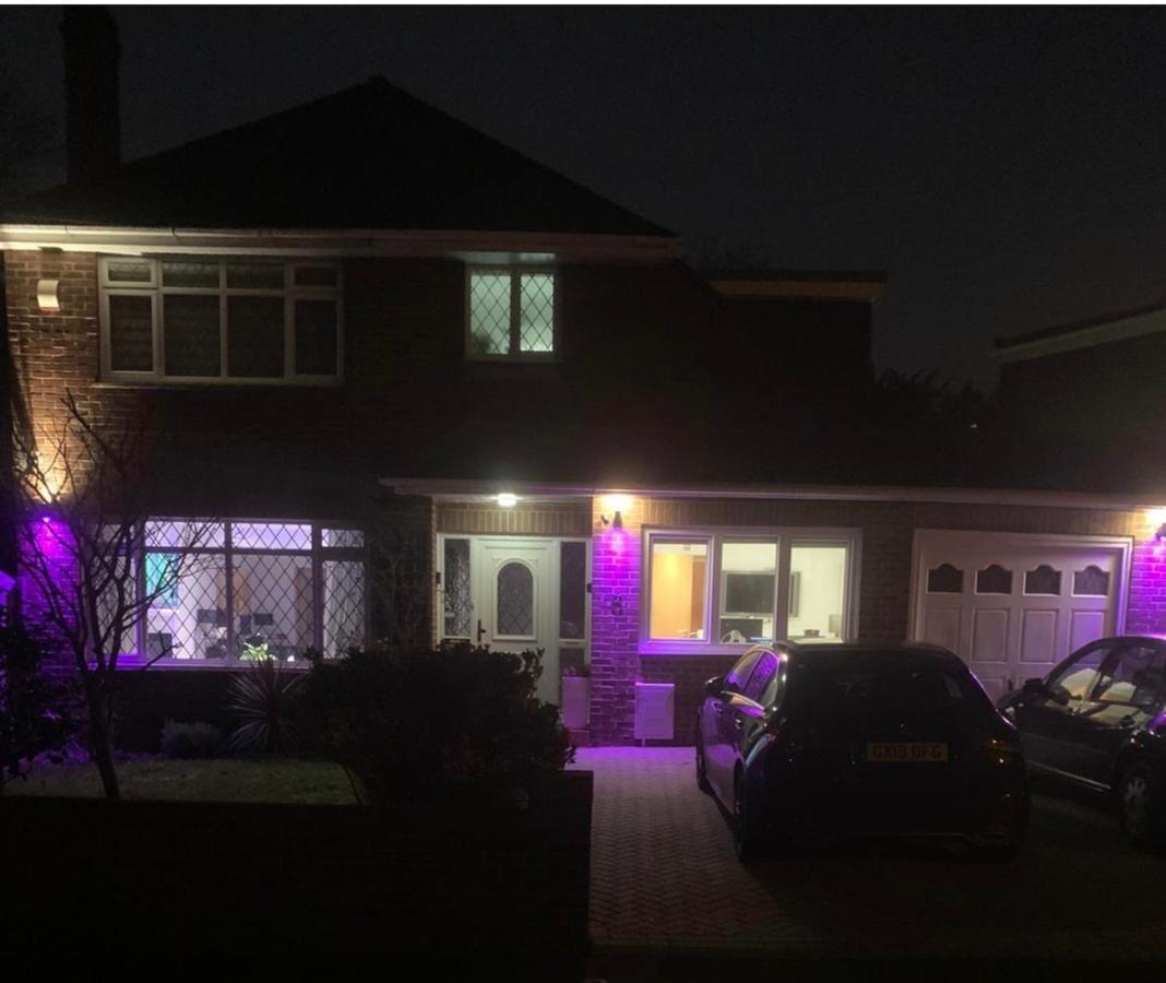 Apartmán Razak House Hove Exteriér fotografie