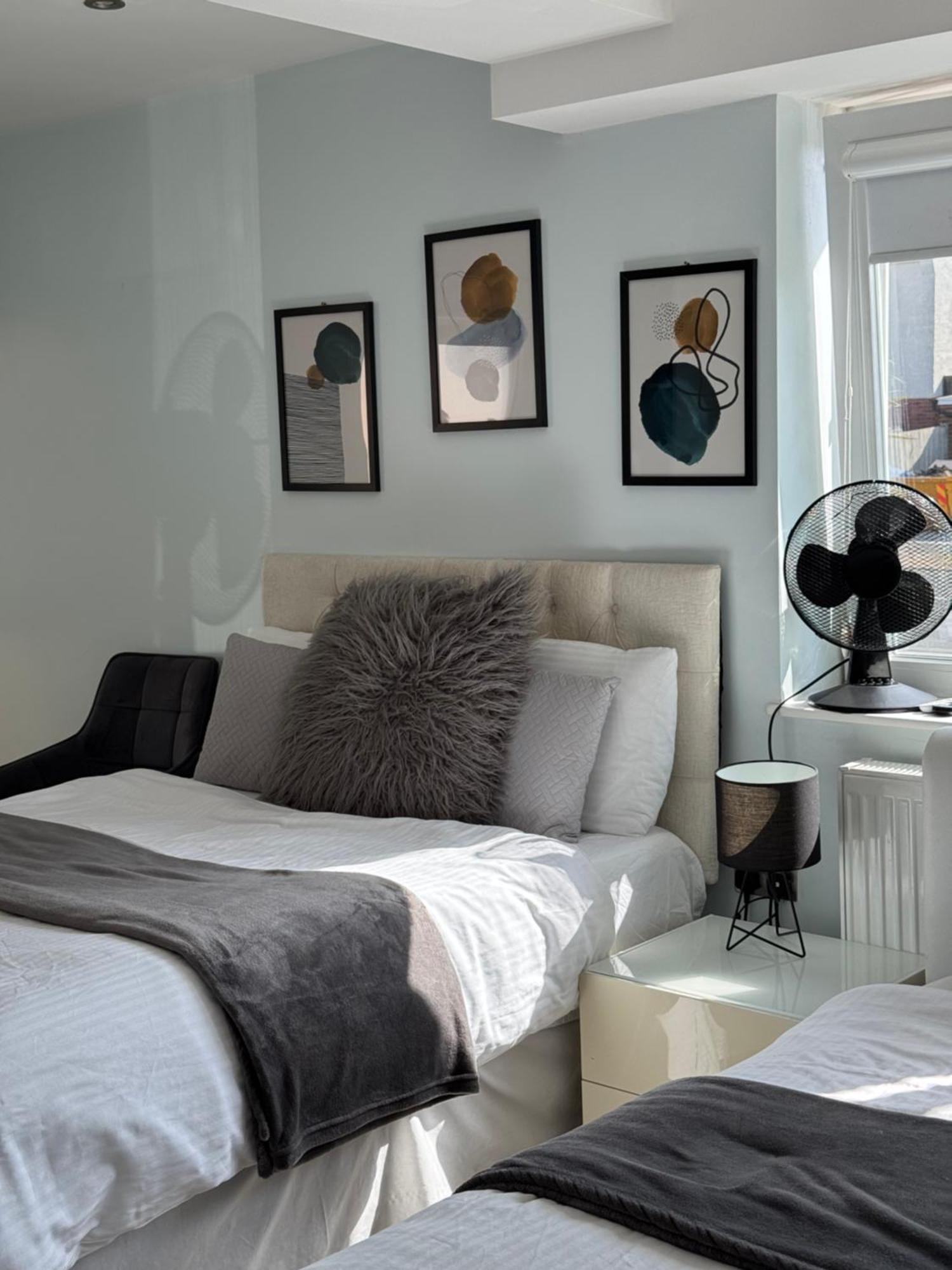 Apartmán Razak House Hove Exteriér fotografie